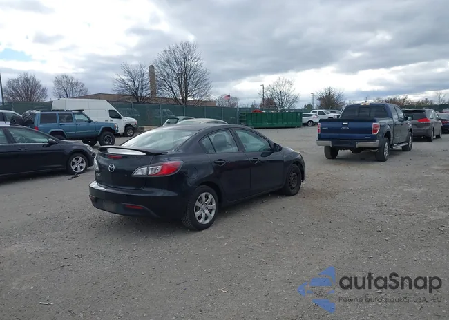 JM1BL1UG2B1441929: 43722418