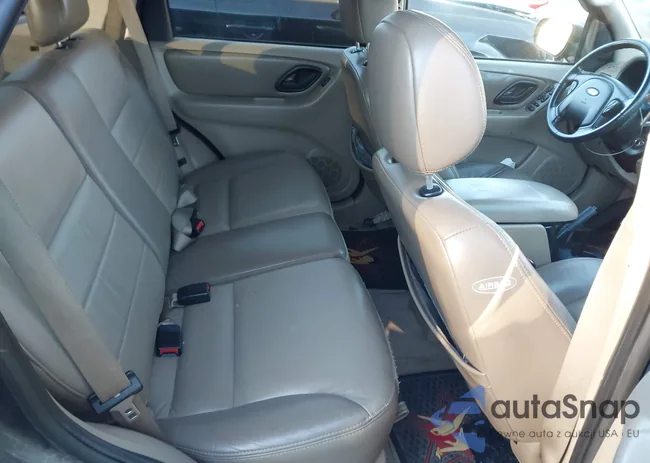 1FMCU941X4KB19026: 43722476