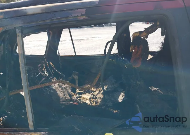 5XYZGDAG4CG108464: 43722477