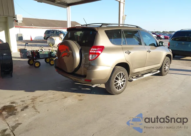 2T3ZF4DV8CW124181: 43721945