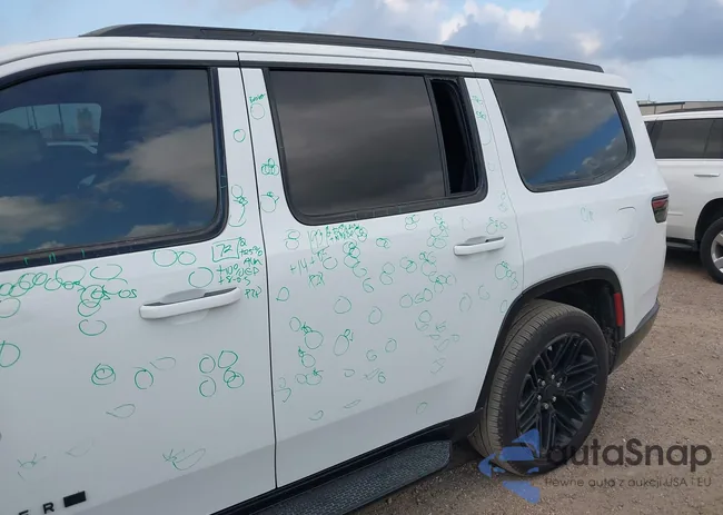 1C4SJVBP6SS500457: 43723126