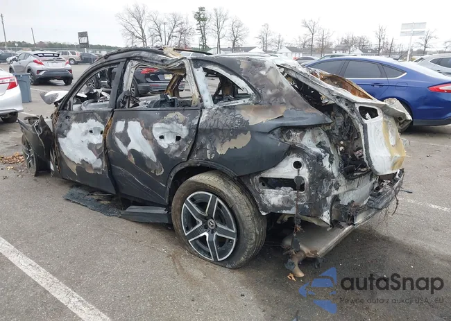 W1NKM4HB7RF091586: 43723152