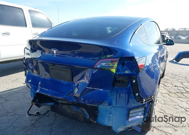 7SAYGAEE8RF009832: 43723418