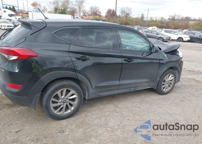 KM8J2CA46JU780996: 43722703