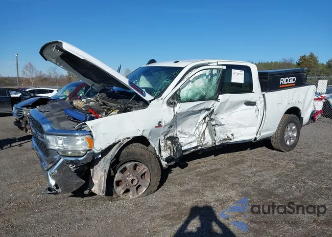 3C6UR5DL2RG176766: 43722710