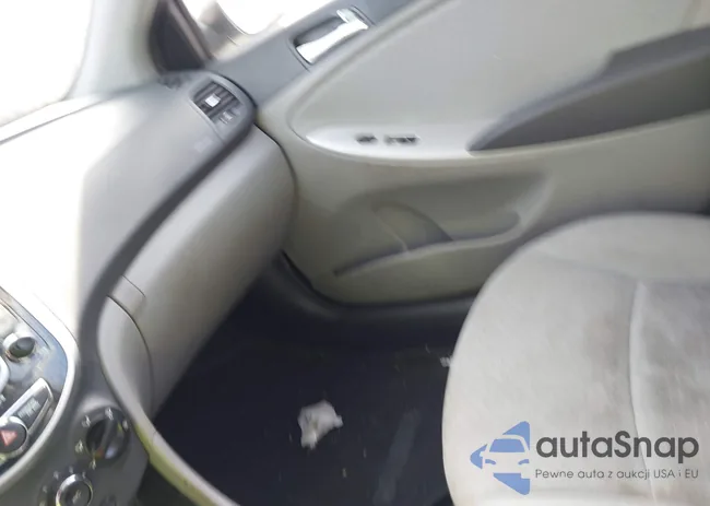 KMHCU5AE9DU085309: 43722784