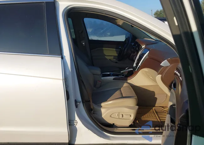 3GYFNCE38DS649196: 43722828