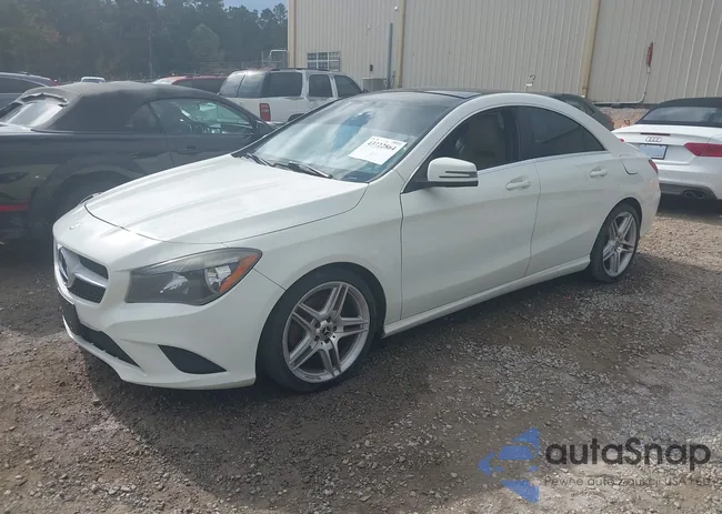 WDDSJ4EB7GN318529: 43722864