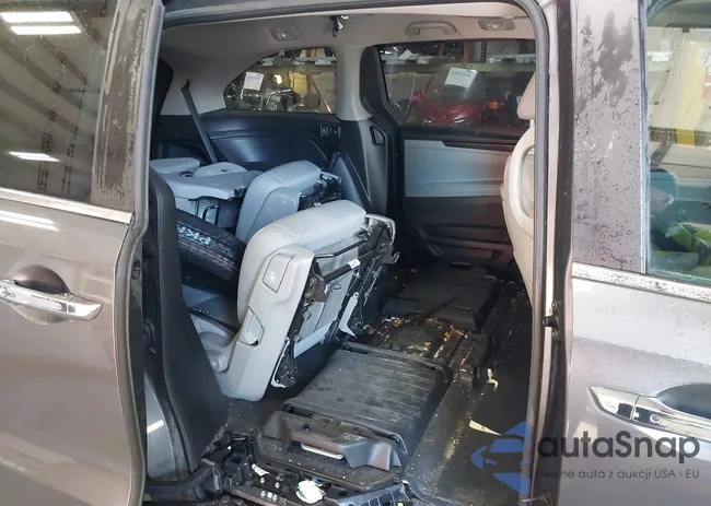 5FNRL6H74JB070834: 43722869