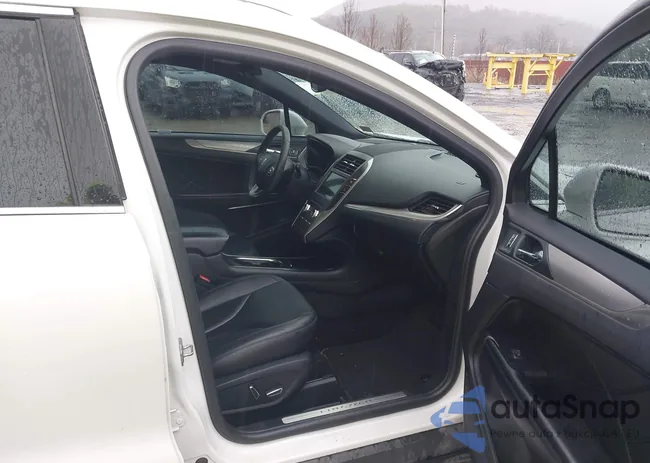 5LMCJ1D98HUL56699: 43722923