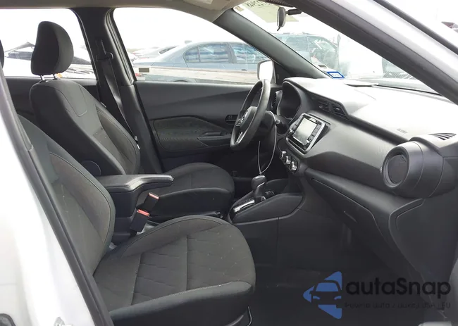 3N1CP5BV0LL483742: 43722948