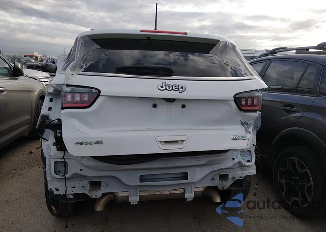 3C4NJDBN9PT553441: 43722949