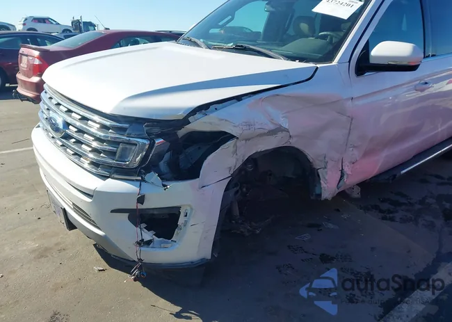 1FMJK1JT2KEA87107: 43724201