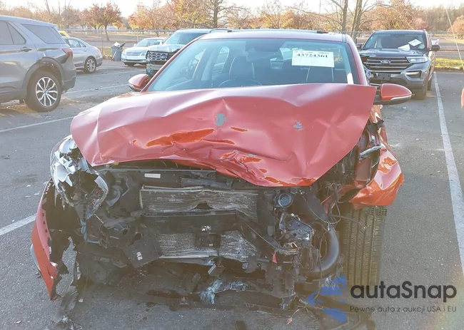 3KPF54AD6KE083979: 43724361