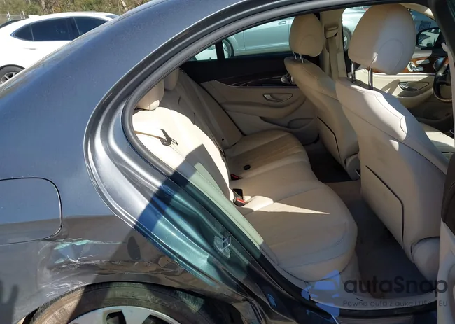 WDDZF4JB5HA103116: 43724526