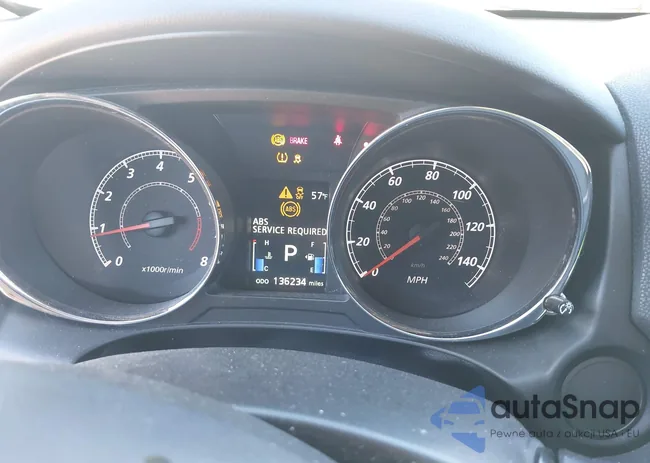 JA4AR3AU8HZ061093: 43723647