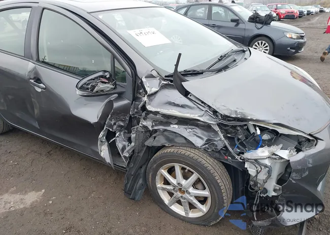 JTDKDTB32F1089644: 43723745