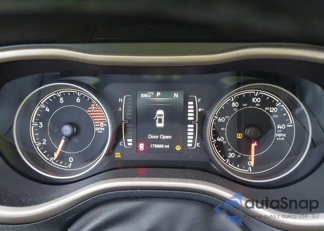 1C4PJMCSXHW628706: 43725052