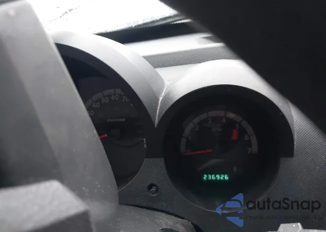 1D8GU28K77W663630: 43725095