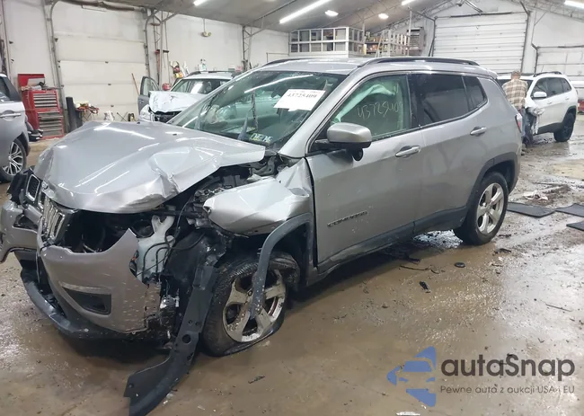 3C4NJDBB4JT187613: 43725409