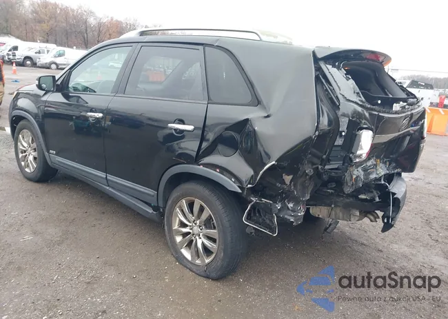 5XYKUDA23BG090858: 43724682