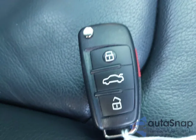 WAUE8GFF7G1008813: 43724713