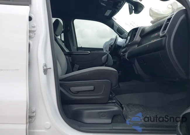 1C6SRFFT0NN447433: 43724746