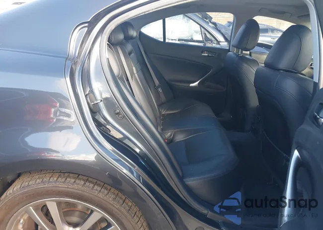 JTHBK262185068943: 43724761