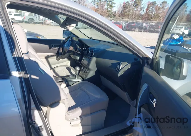 JN8AS5MV5AW102933: 43724889