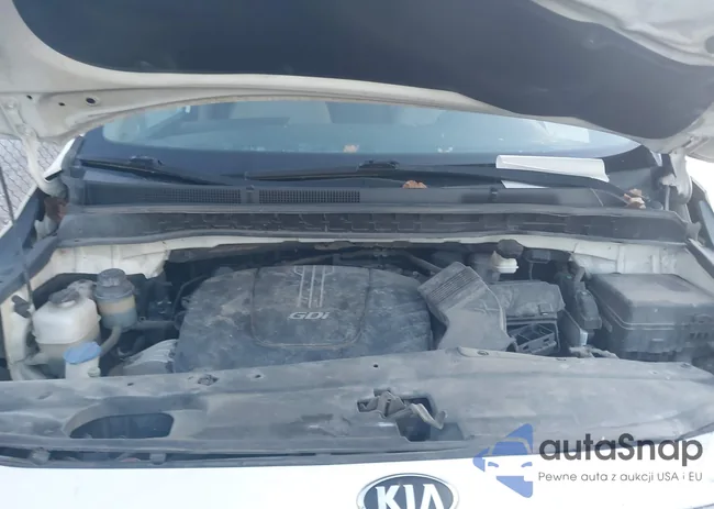 KNDMB5C18G6103705: 43724962