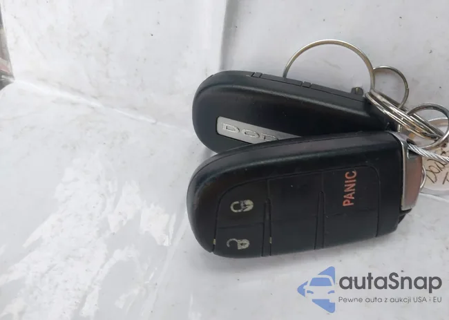 3C4PDDBG5HT535182: 43724985