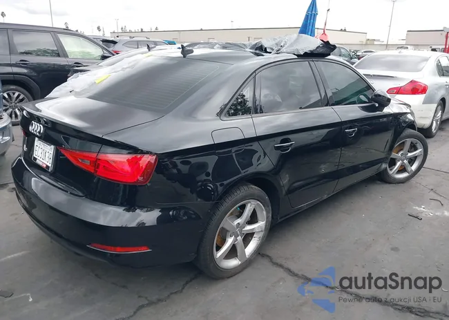 WAUACGFF6F1071767: 43726085