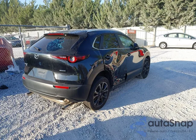 3MVDMBBM9RM656823: 43726246