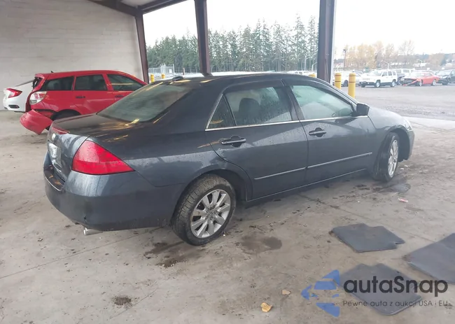 1HGCM66547A026050: 43726330