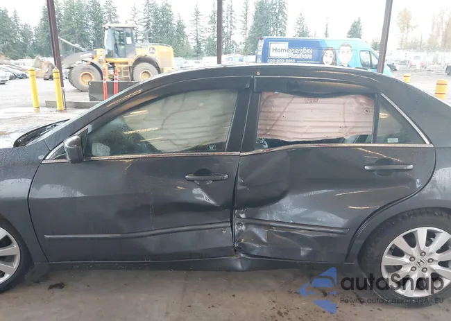 1HGCM66547A026050: 43726330