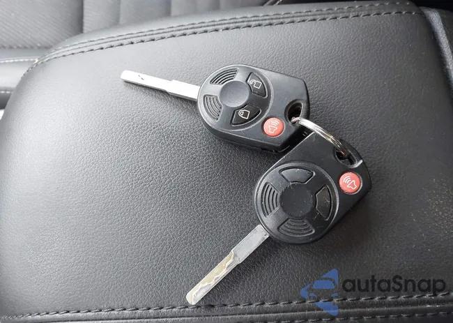 1FMCU0GXXEUC91106: 43726336