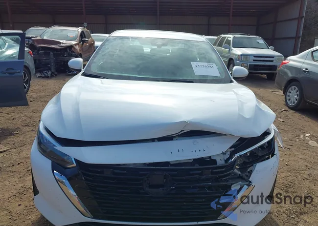 3N1AB8CV4RY237472: 43726381