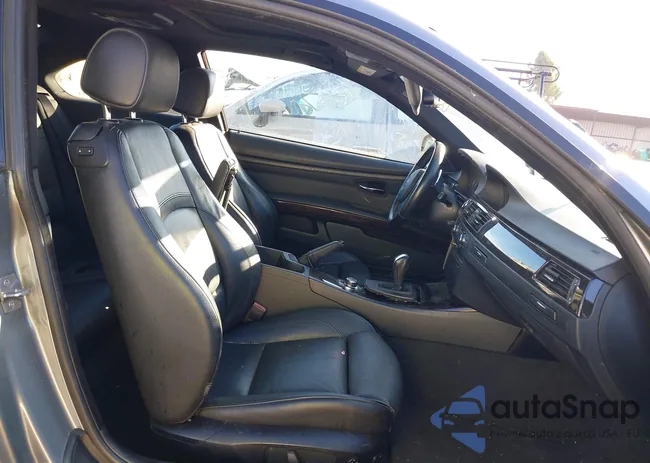 WBAKE5C53CJ106484: 43726411