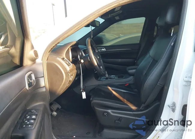 1C4RJEAG8HC823220: 43726462