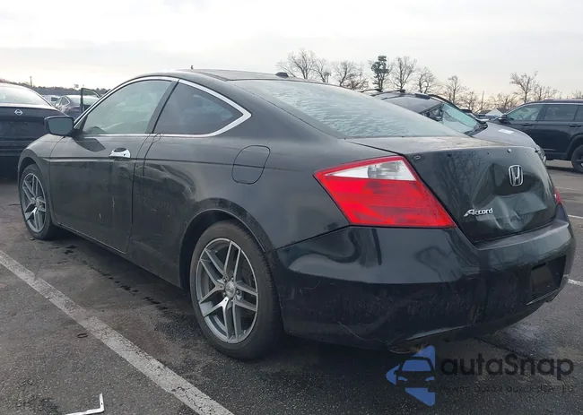 1HGCS22838A011183: 43726638