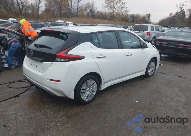 1N4AZ1BVXPC553875: 43725640