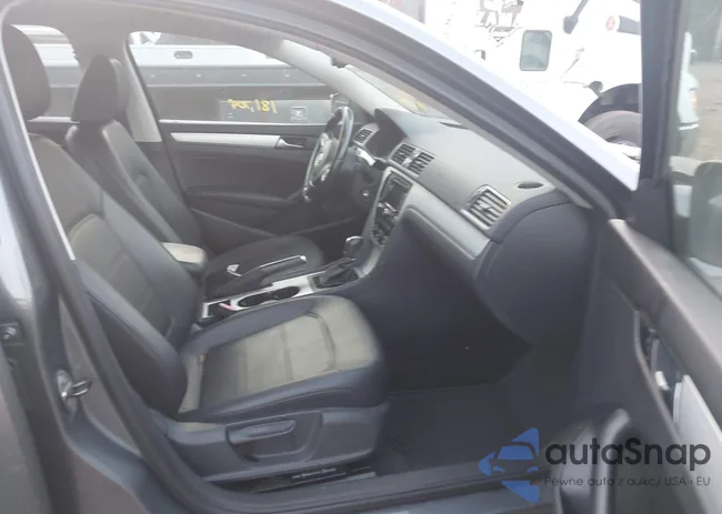 1VWBN7A35DC146164: 43725736