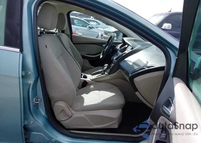 1FAHP3H22CL377556: 43725868