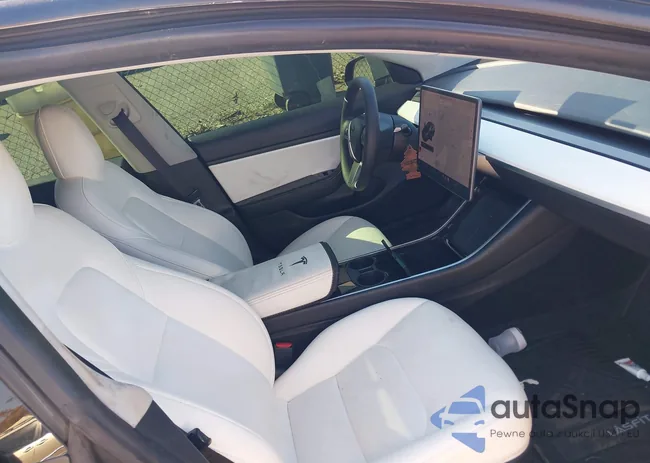 5YJ3E1EC2LF714385: 43727144