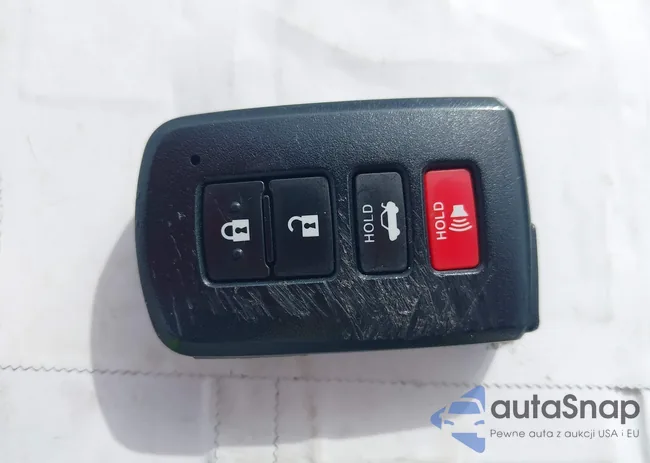 2T1BURHE8GC573892: 43727240