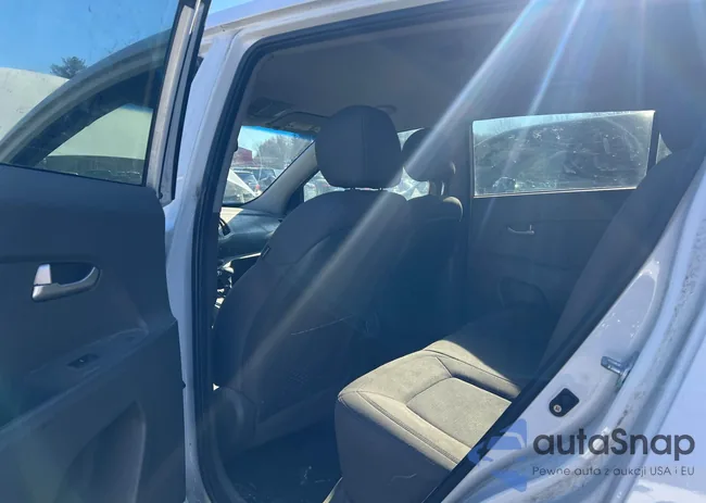 KNDPB3AC2F7700931: 43727253