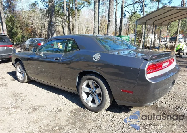 2C3CDYAG8DH562701: 43727337