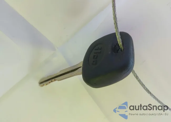 4T1BE46K28U748212: 43727359