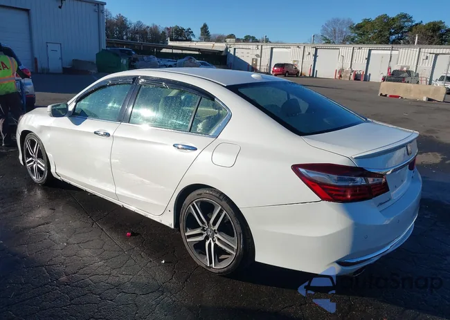 1HGCR3F95GA012399: 43726770