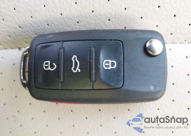 WVGBV7AX1FW604950: 43727036